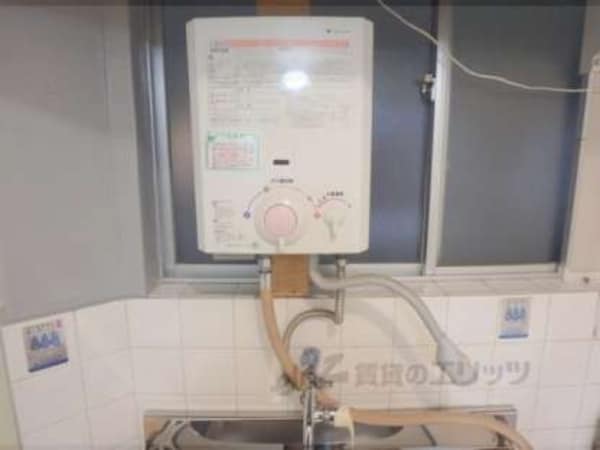 瞬間湯沸かし器