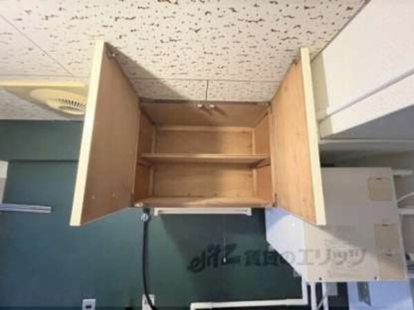 上部収納