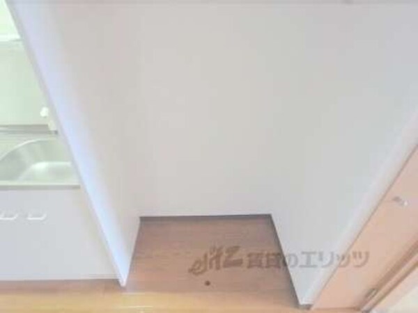 冷蔵庫置場