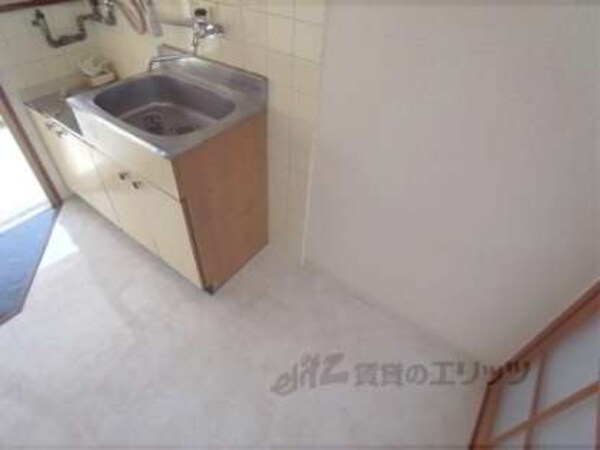 冷蔵庫置場