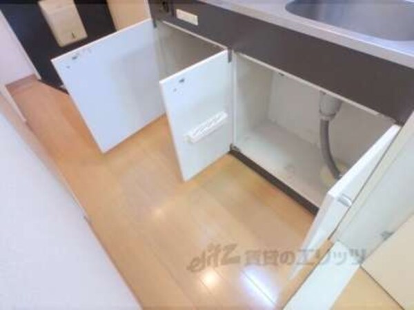 キッチン下部収納