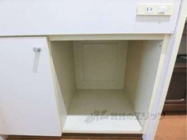 キッチン下部収納