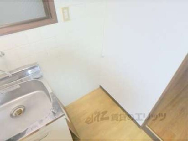 冷蔵庫置場