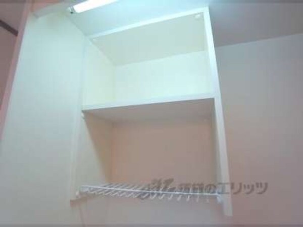 収納(お使いください)