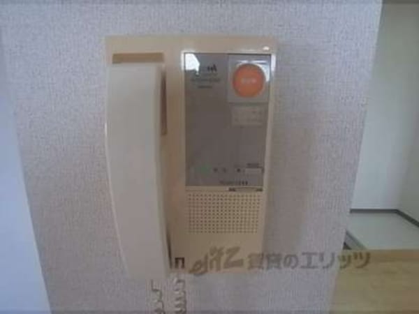 インターホン