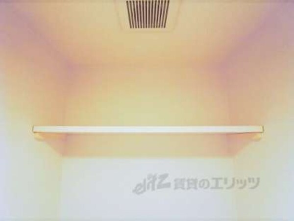 上部　棚