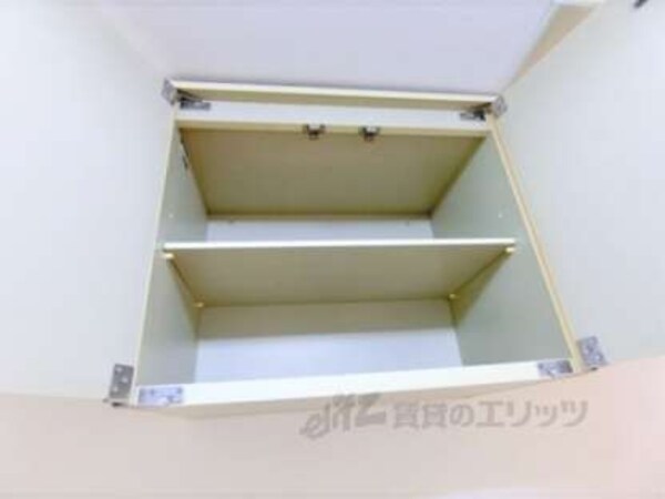 上部収納