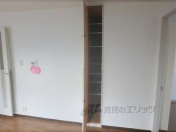 リビング収納