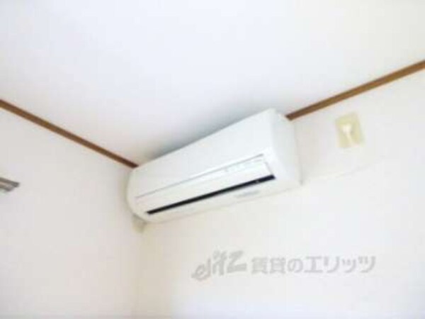 洋室エアコン