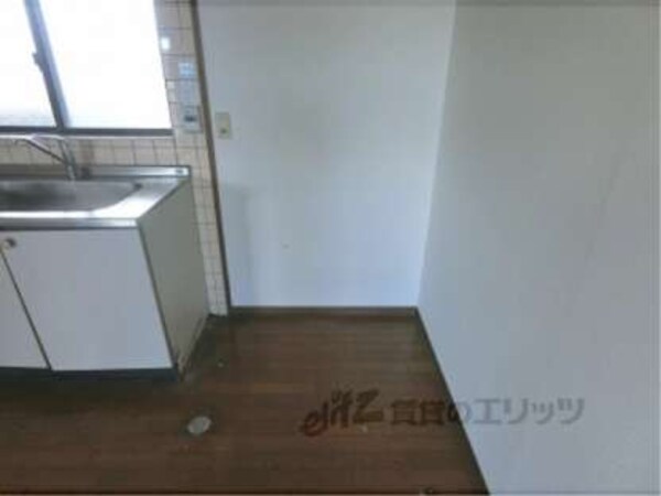 冷蔵庫置場