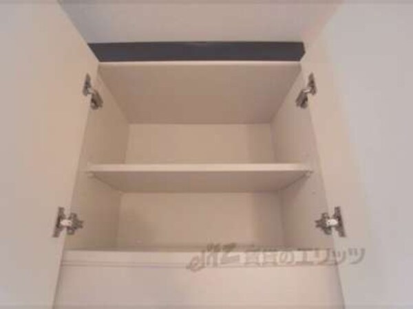 キッチン(上部収納)