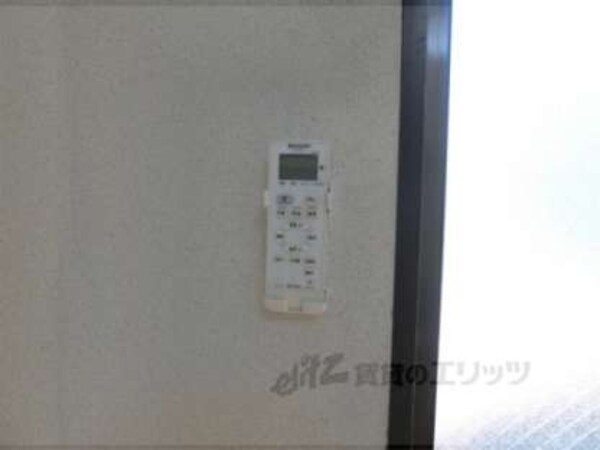 エアコンリモコン