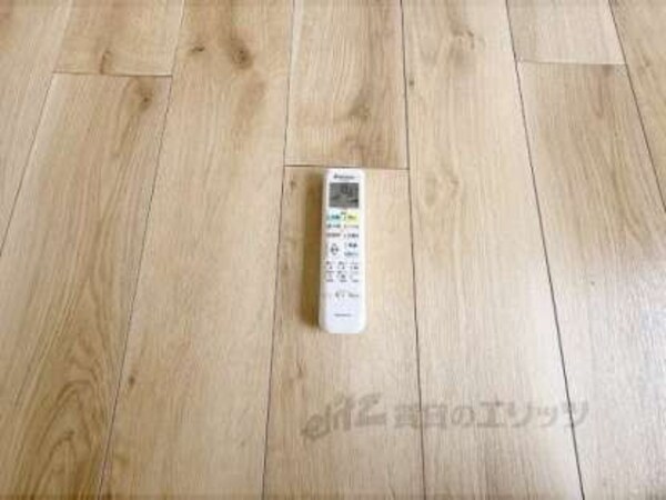 エアコンリモコン
