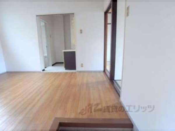 廊下(床面張替え済みです♪)