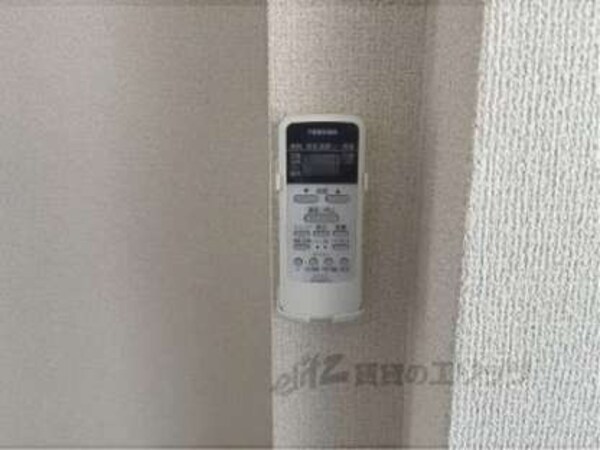 エアコンリモコン