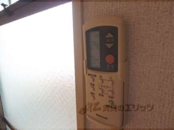 エアコンリモコン