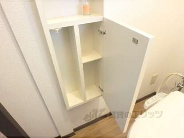 トイレ収納