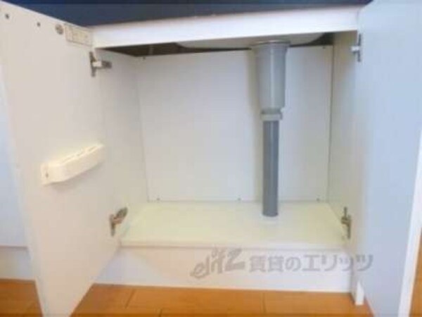 キッチン下部収納