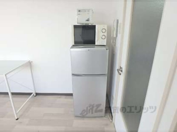 冷蔵庫置場