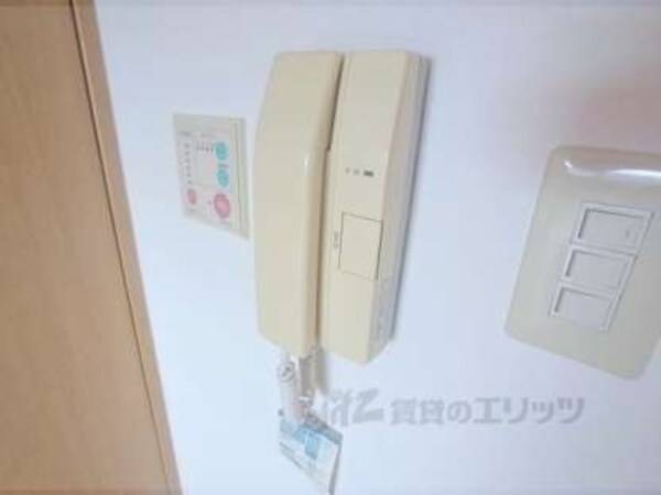 インターホン