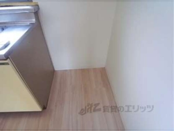冷蔵庫置場