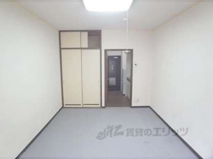 ＴＷＩＮⅠの洋室