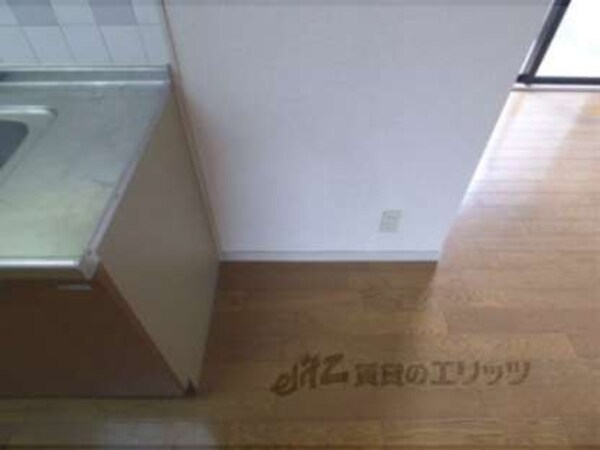 冷蔵庫置場