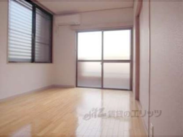 洋室(6帖のお部屋です)