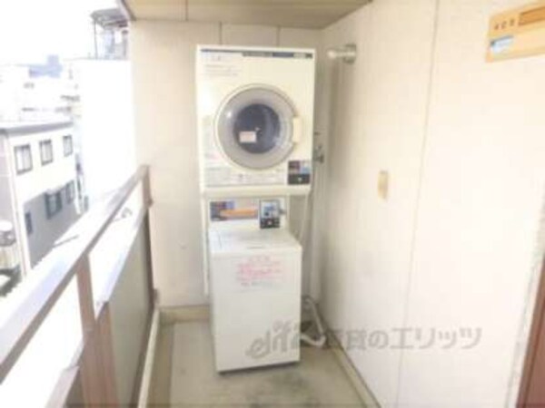 コインランドリー