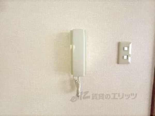 インターホン