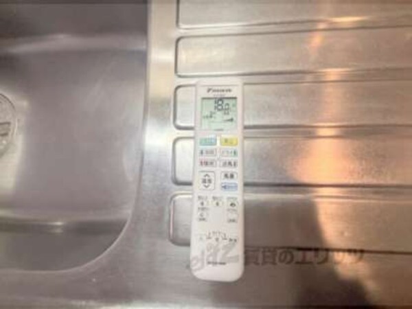 エアコンリモコン