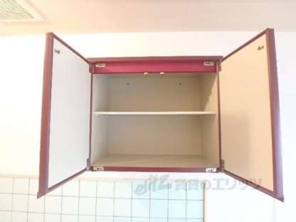 上部収納