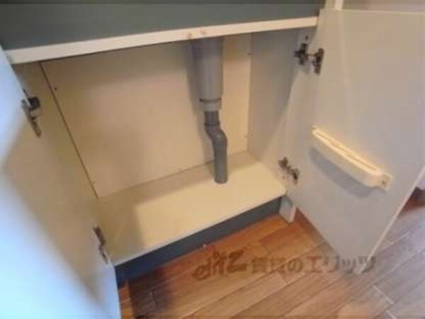 キッチン下部収納