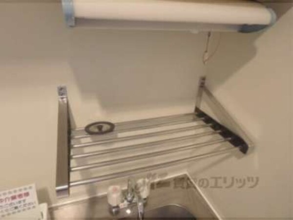 キッチン上部棚