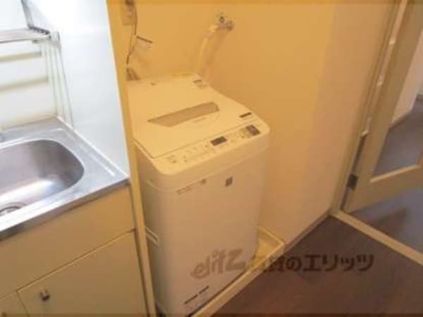 洗濯機置場