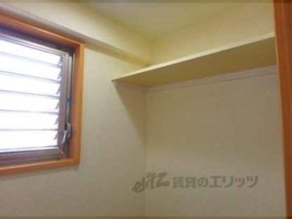 上部収納
