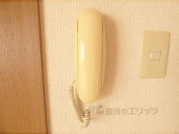 ドアフォン