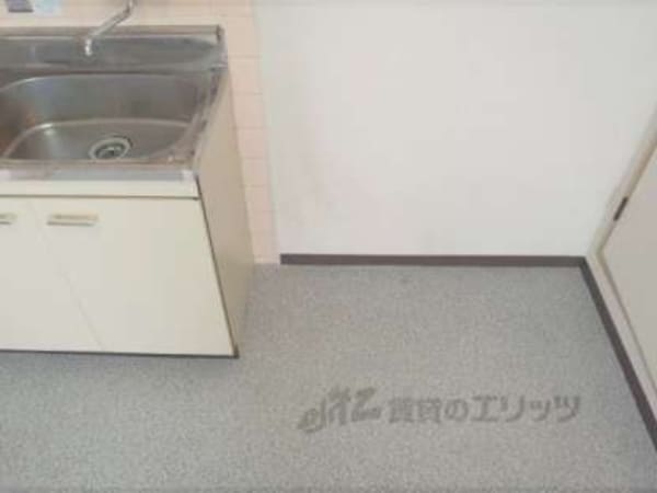 冷蔵庫置場