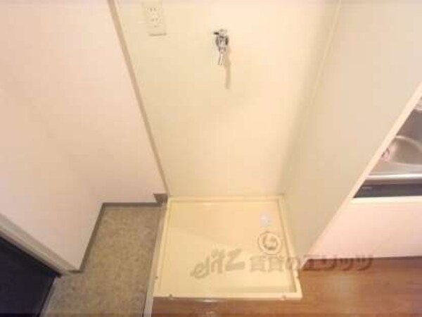 洗濯機置場(洗濯機は室内に設置可能)