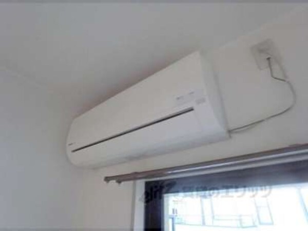 エアコン(新しめです)