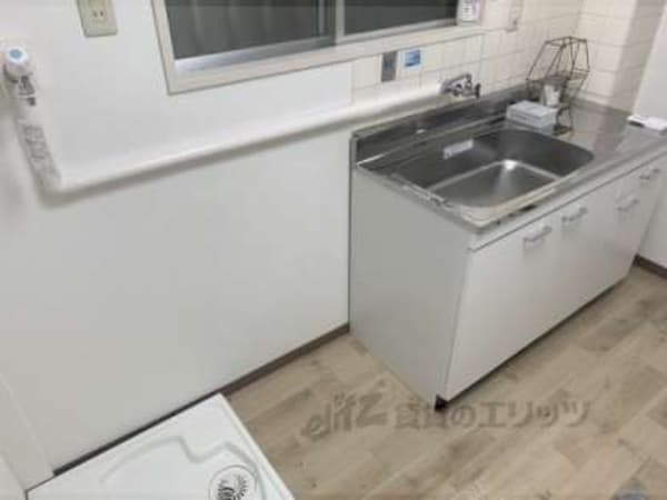 冷蔵庫置場