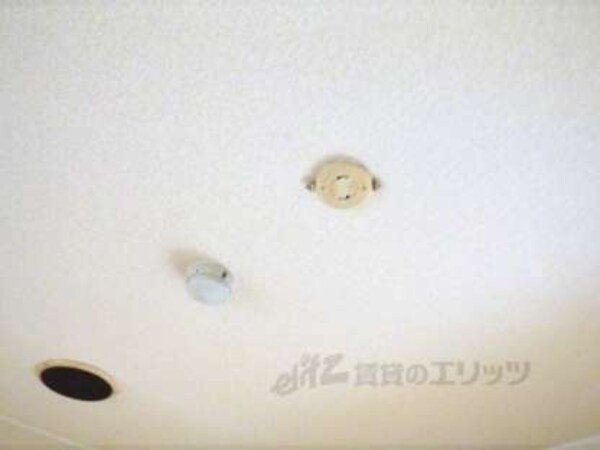 照明コンセント