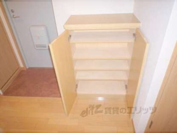 下駄箱(十分な収納)