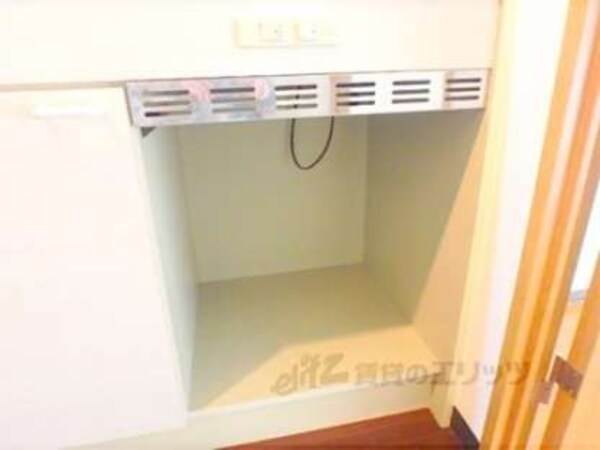 冷蔵庫置場