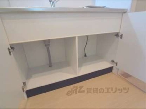 キッチン下部収納
