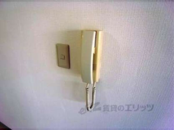 インターホン