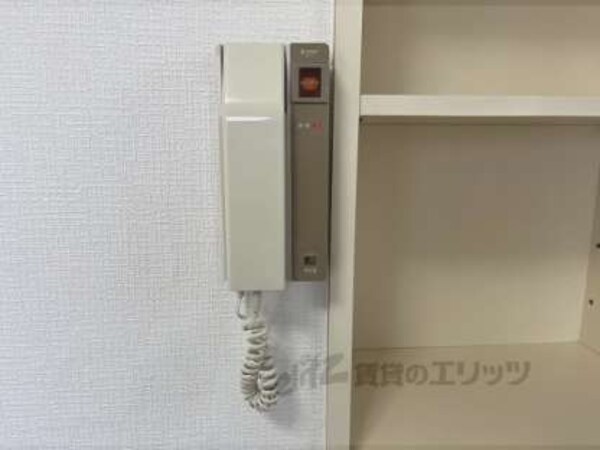 ドアフォン