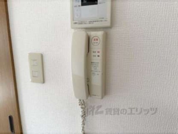 インターホン