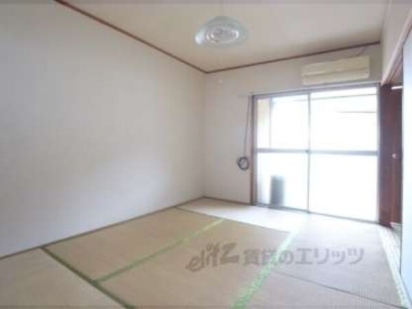 6帖(明るいお部屋です。)