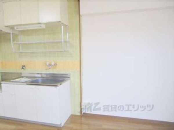 冷蔵庫置場